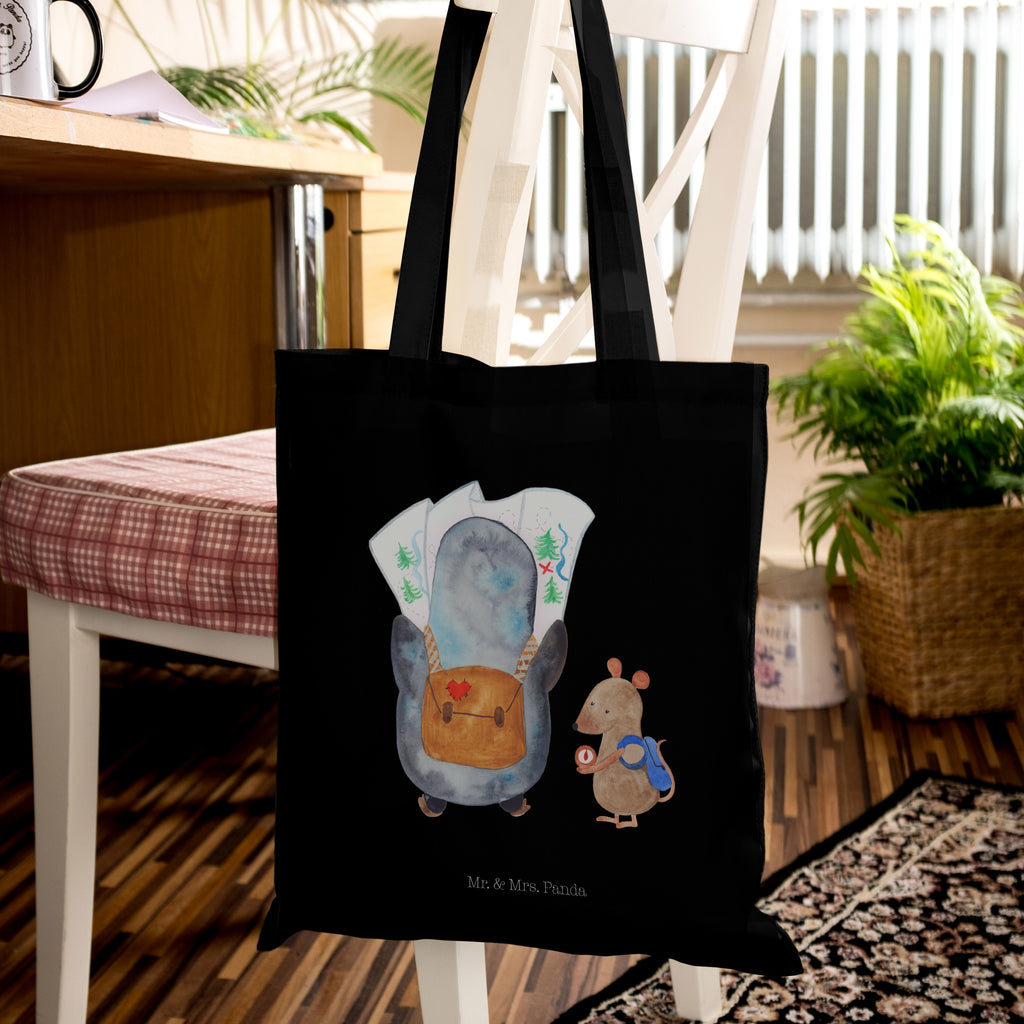 Tragetasche Pinguin & Maus Wanderer Beuteltasche, Beutel, Einkaufstasche, Jutebeutel, Stoffbeutel, Pinguin, Pinguine, Abenteurer, Abenteuer, Roadtrip, Ausflug, Wanderlust, wandern