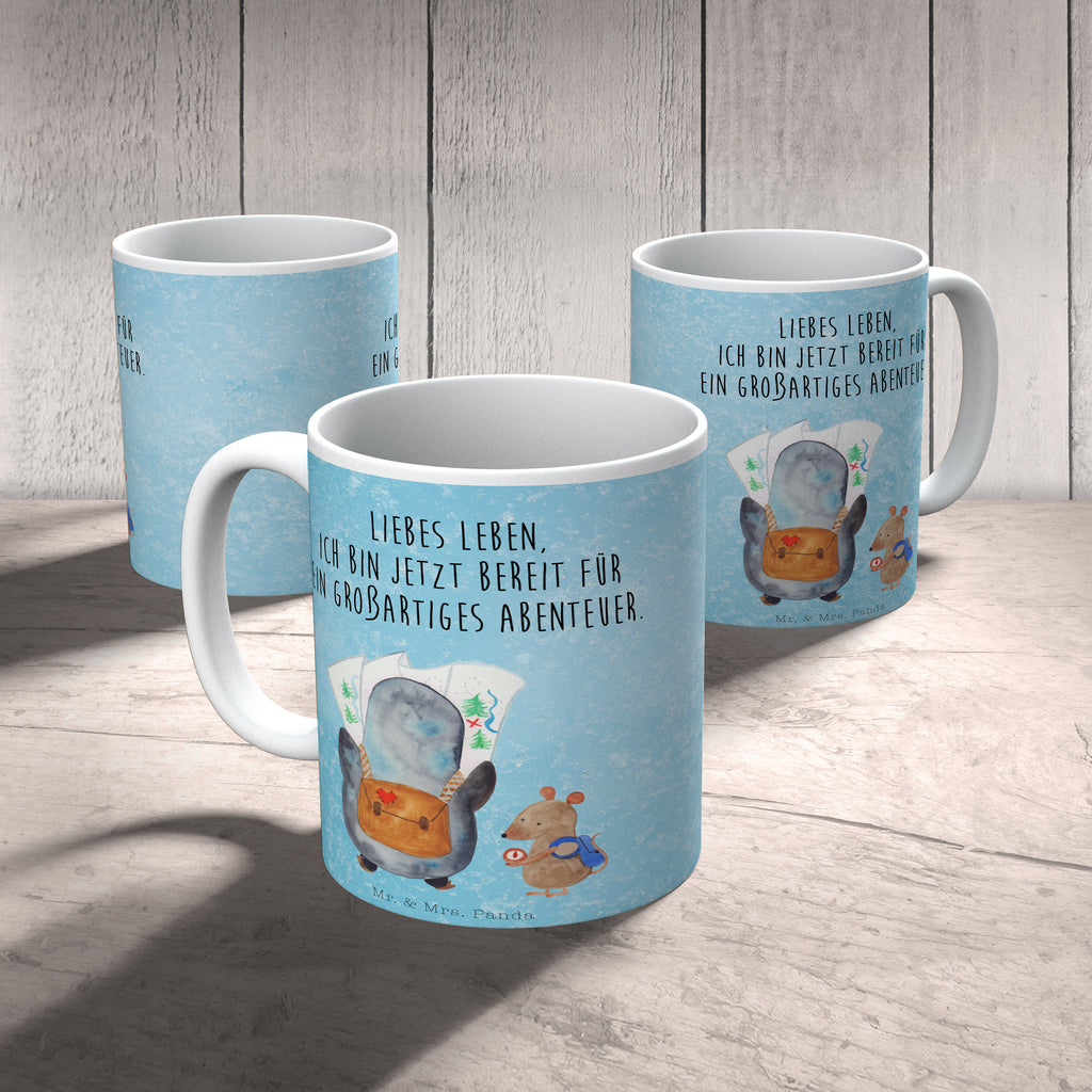 Tasse Pinguin & Maus Wanderer Pinguin, Pinguine, Abenteurer, Abenteuer, Roadtrip, Ausflug, Wanderlust, wandern Becher, Kaffeetasse, Kaffeebecher, Tee, Frühstück, Büro  Pinguin