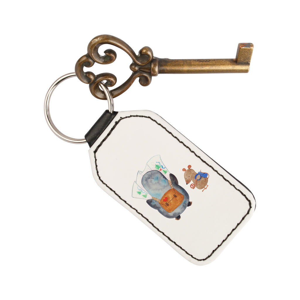 Rechteckig Schlüsselanhänger Pinguin & Maus Wanderer Schlüsselanhänger, Anhänger, Taschenanhänger, Glücksbringer, Schutzengel, Pinguin, Pinguine, Abenteurer, Abenteuer, Roadtrip, Ausflug, Wanderlust, wandern