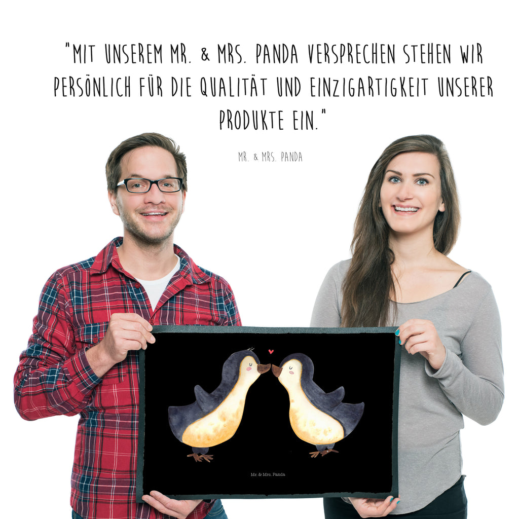 Fußmatte Pinguin Liebe Pinguin, Pinguine, Pinguin Paar, Pinguinpaar, Pinguin Liebe, Liebe, Paar, Pärchen. Liebespaar, Liebesbeweis, Liebesspruch, Verlobung, Hochzeitstag, Jahrestag, Geschenk Freund, Geschenk Freundin, Verlobte, Verlobter, Love, Geschenk Hochzeitstag, Geschenkidee, Hochzeit, Gastgeschenk Türvorleger, Schmutzmatte, Fußabtreter, Matte, Schmutzfänger, Fußabstreifer, Schmutzfangmatte, Türmatte, Motivfußmatte,  Haustürmatte, Vorleger  Liebe,  Partner, Freund, Freundin, Ehemann, Ehefrau, Heiraten, Verlobung, Heiratsantrag, Liebesgeschenk, Jahrestag, Hocheitstag
