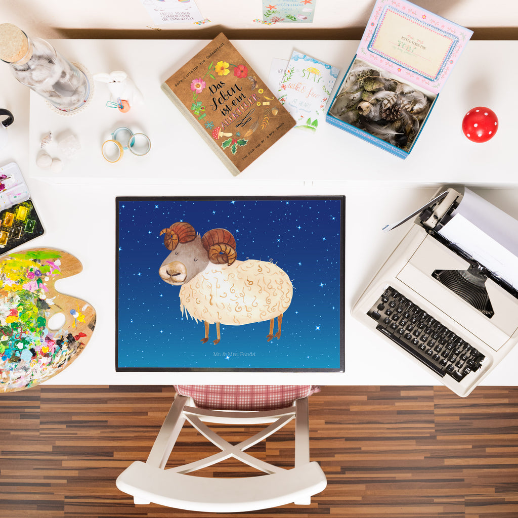 Schreibtischunterlage Sternzeichen Widder Schreibunterlage, Schreibtischauflage, Bürobedarf, Büroartikel, Schreibwaren, Schreibtisch Unterlagen, Schreibtischunterlage Groß, Tierkreiszeichen, Sternzeichen, Horoskop, Astrologie, Aszendent, Widder Geschenk, Widder Sternzeichen, Geschenk März, Geschenk April, Geburtstag März, Geburtstag April, Bock, Schafbock