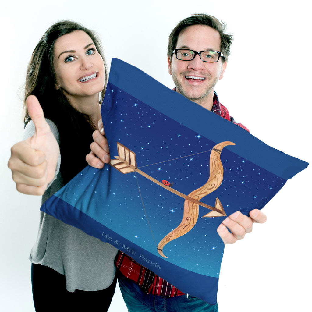 40x40 Kissen Sternzeichen Schütze Kissenhülle, Kopfkissen, Sofakissen, Dekokissen, Motivkissen, Tierkreiszeichen, Sternzeichen, Horoskop, Astrologie, Aszendent, Schütze, Schütze Geschenk, Schütze Sternzeichen, Geschenk November, Geschenk Dezember, Geburtstag November, Geburtstag Dezember, Geschenk Schützenfest