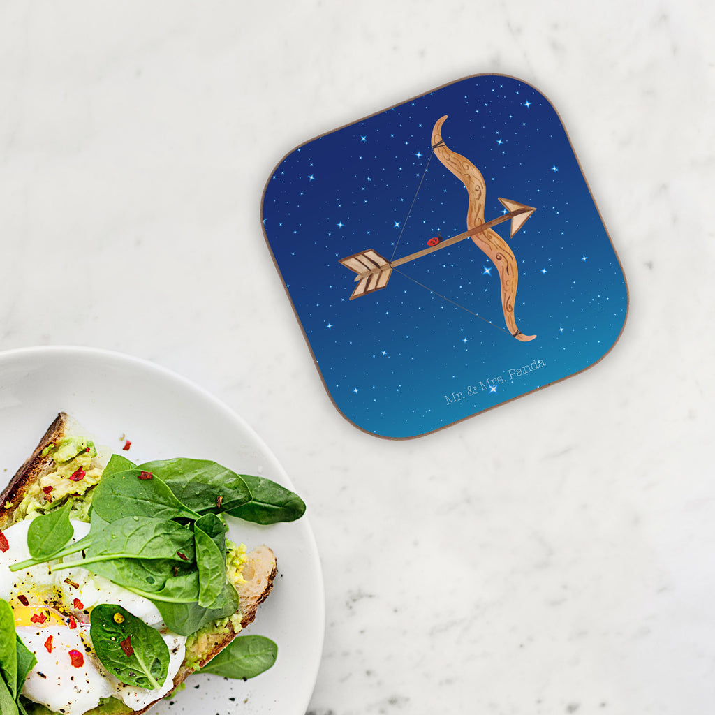 Quadratische Untersetzer Sternzeichen Schütze Bierdeckel, Glasuntersetzer, Untersetzer Gläser, Getränkeuntersetzer, Tierkreiszeichen, Sternzeichen, Horoskop, Astrologie, Aszendent, Schütze, Schütze Geschenk, Schütze Sternzeichen, Geschenk November, Geschenk Dezember, Geburtstag November, Geburtstag Dezember, Geschenk Schützenfest