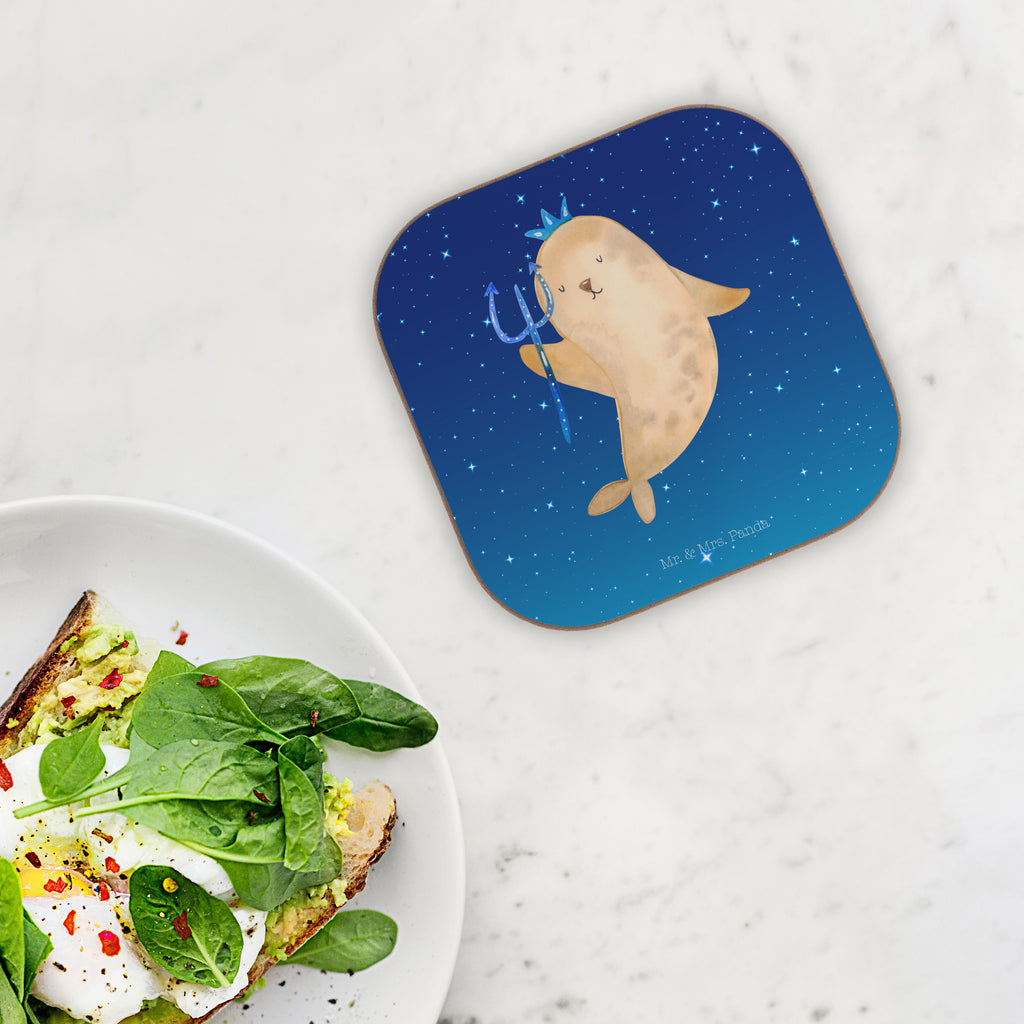 Quadratische Untersetzer Sternzeichen Wassermann Bierdeckel, Glasuntersetzer, Untersetzer Gläser, Getränkeuntersetzer, Tierkreiszeichen, Sternzeichen, Horoskop, Astrologie, Aszendent, Meermann, Nix, Wassermann Geschenk, Wassermann Sternzeichen, Geschenk Januar, Geschenk Februar, Geburtstag Januar, Geburtstag Februar, Meer Geschenk