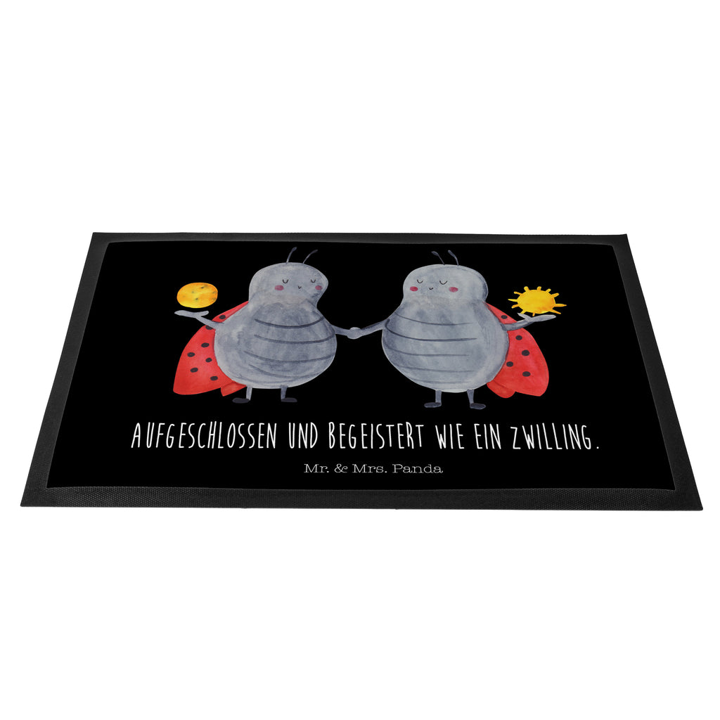 Fußmatte Sternzeichen Zwilling Türvorleger, Schmutzmatte, Fußabtreter, Matte, Schmutzfänger, Fußabstreifer, Schmutzfangmatte, Türmatte, Motivfußmatte, Haustürmatte, Vorleger, Tierkreiszeichen, Sternzeichen, Horoskop, Astrologie, Aszendent, Zwillinge, Zwilling Geschenk, Zwilling Sternzeichen, Geburtstag Mai, Geschenk Mai, Geschenk Juni, Marienkäfer, Glückskäfer, Zwillingsbruder, Zwillingsschwester