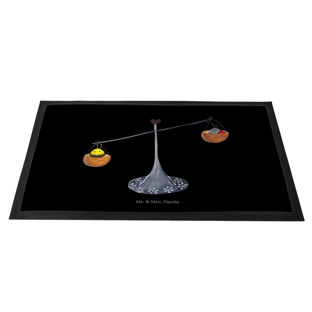 Fußmatte Sternzeichen Waage Türvorleger, Schmutzmatte, Fußabtreter, Matte, Schmutzfänger, Fußabstreifer, Schmutzfangmatte, Türmatte, Motivfußmatte, Haustürmatte, Vorleger, Tierkreiszeichen, Sternzeichen, Horoskop, Astrologie, Aszendent, Waage, Waage Geschenk, Waage Sternzeichen, Geschenk Oktober, Geschenk September, Geburtstag Oktober, Geburtstag September, Gleichgewicht, Marienkäfer, Hummel, Biene