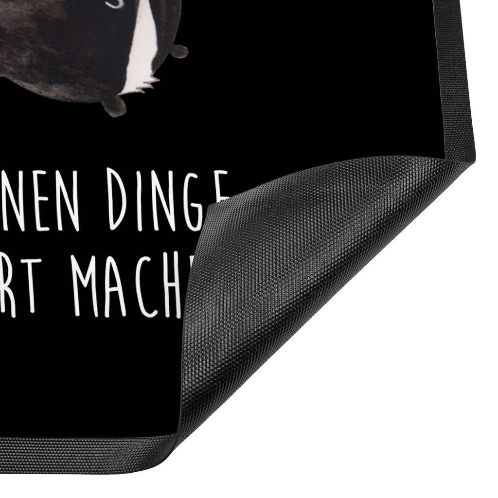 Fußmatte Stinktier Ball Stinktier, Skunk, Wildtier, Raubtier, Stinker, Stinki, verspielt, Weisheit,  Türvorleger, Schmutzmatte, Fußabtreter, Matte, Schmutzfänger, Fußabstreifer, Schmutzfangmatte, Türmatte, Motivfußmatte,  Haustürmatte, Vorleger  Stinktier, Skunk