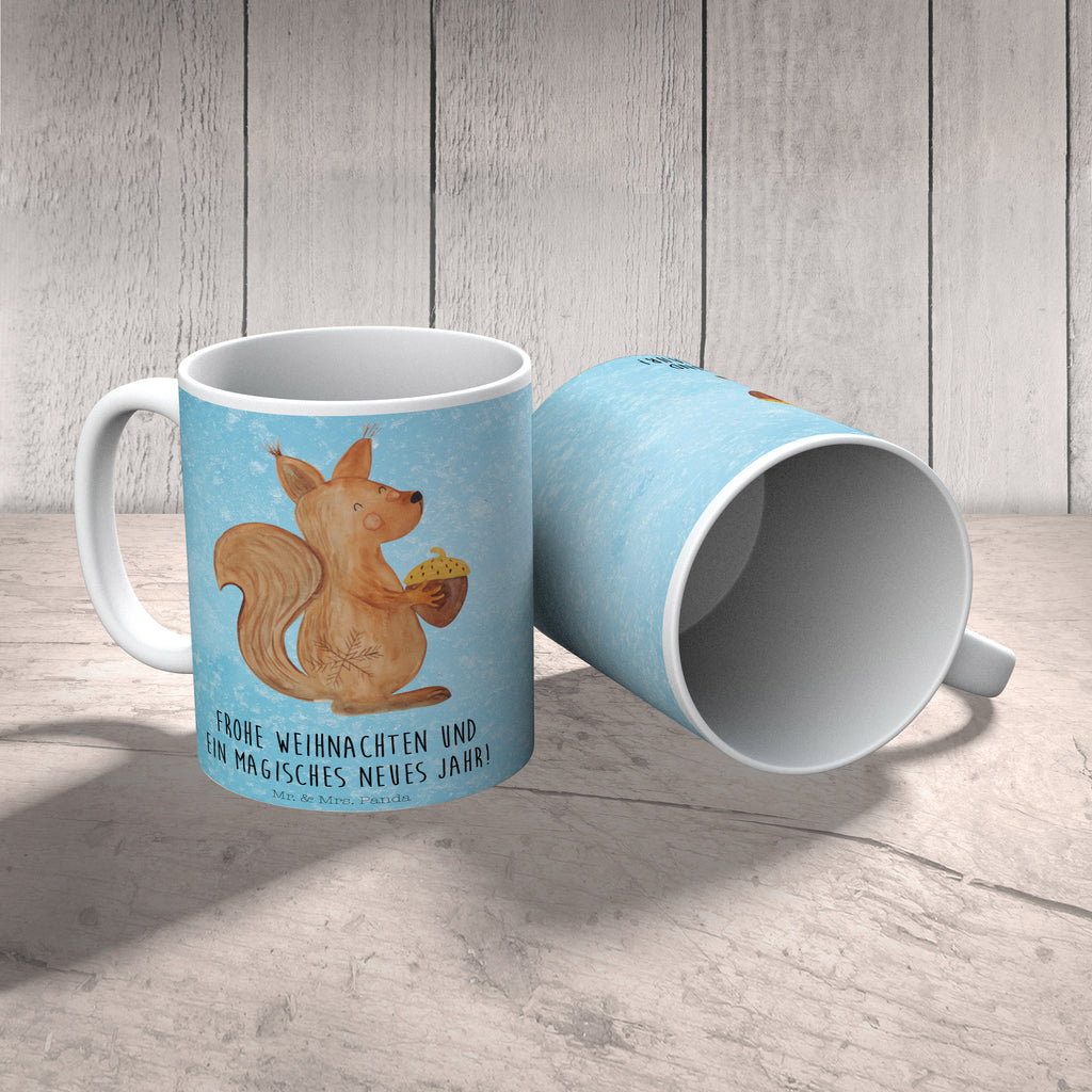 Tasse Eichhörnchen Weihnachtszeit Frohe Weihnachten, Frohes neues Jahr, Guten Rutsch, Weihnachten, Weihnachtsmotiv, Weihnachtsgruß, Neujahr, Vogel Becher, Kaffeetasse, Kaffeebecher, Tee, Frühstück, Büro  Winter, Weihnachten, Weihnachtsdeko, Nikolaus, Advent, Heiligabend, Wintermotiv