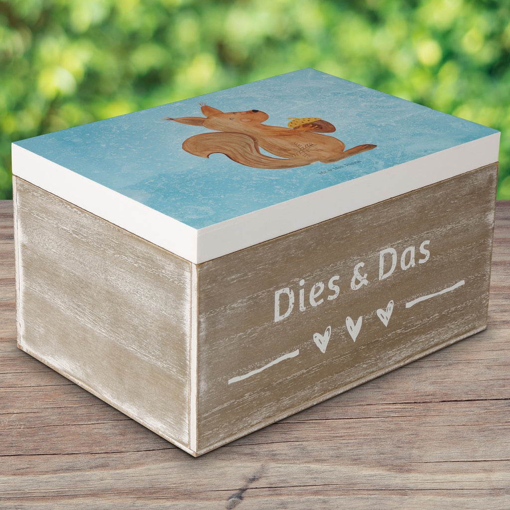 Holzkiste Eichhörnchen Weihnachtszeit Holzkiste, Kiste, Schatzkiste, Truhe, Schatulle, XXL, Erinnerungsbox, Erinnerungskiste, Dekokiste, Aufbewahrungsbox, Winter, Weihnachten, Weihnachtsdeko, Nikolaus, Advent, Heiligabend, Wintermotiv, Frohe Weihnachten, Frohes neues Jahr, Guten Rutsch, Weihnachtsmotiv, Weihnachtsgruß, Neujahr, Vogel