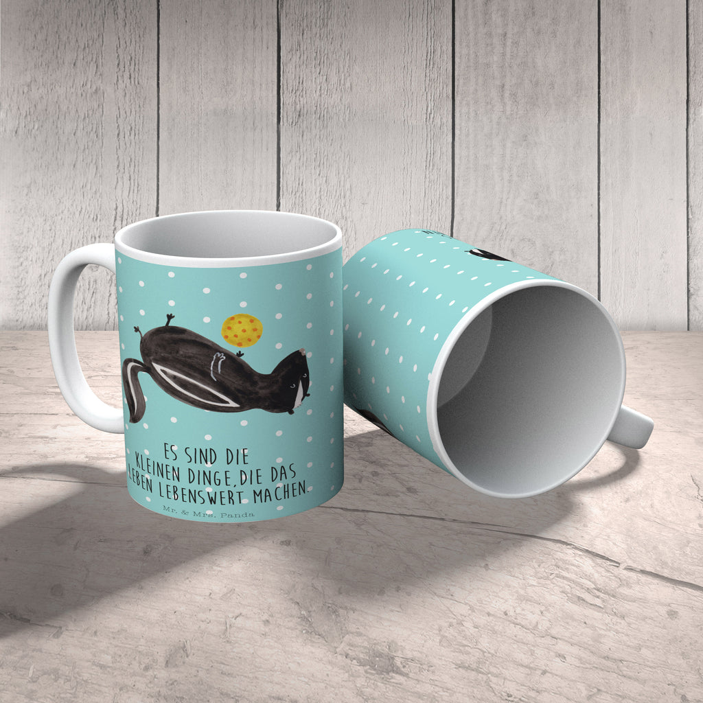 Tasse Stinktier Ball Stinktier, Skunk, Wildtier, Raubtier, Stinker, Stinki, verspielt, Weisheit,  Becher, Kaffeetasse, Kaffeebecher, Tee, Frühstück, Büro  Stinktier, Skunk