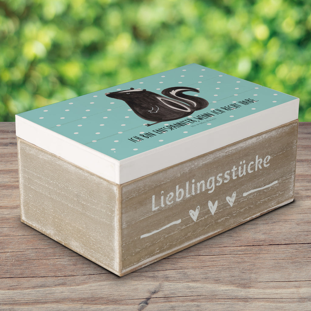 Holzkiste Stinktier sitzend Holzkiste, Kiste, Schatzkiste, Truhe, Schatulle, XXL, Erinnerungsbox, Erinnerungskiste, Dekokiste, Aufbewahrungsbox, Stinktier, Skunk, Wildtier, Raubtier, Stinker, Stinki, Spruch, Büro, Recht, Besserwisser