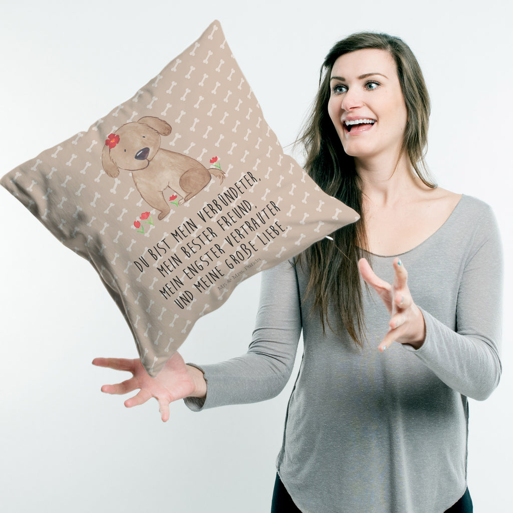 40x40 Kissen Hund Hundedame Kissenhülle, Kopfkissen, Sofakissen, Dekokissen, Motivkissen, Hund, Hundemotiv, Haustier, Hunderasse, Tierliebhaber, Hundebesitzer, Sprüche, Hunde, Hundeliebe, Hundeglück, Liebe, Frauchen