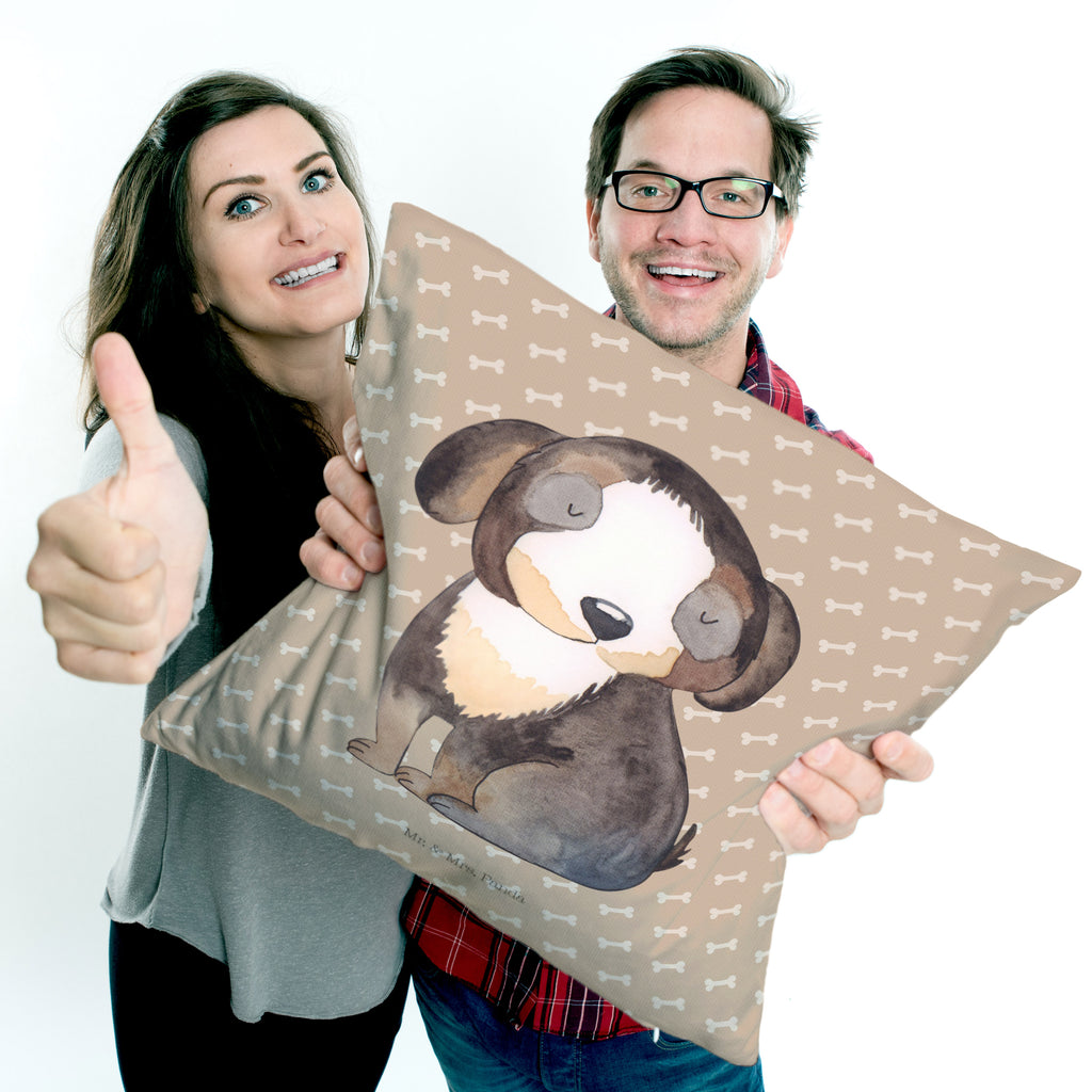 40x40 Kissen Hund entspannt Kissenhülle, Kopfkissen, Sofakissen, Dekokissen, Motivkissen, Hund, Hundemotiv, Haustier, Hunderasse, Tierliebhaber, Hundebesitzer, Sprüche, schwarzer Hund, Hundeliebe, Liebe, Hundeglück