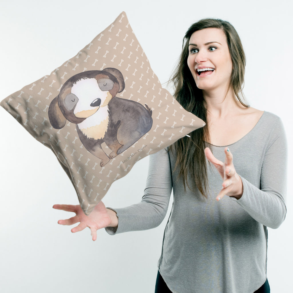 40x40 Kissen Hund entspannt Kissenhülle, Kopfkissen, Sofakissen, Dekokissen, Motivkissen, Hund, Hundemotiv, Haustier, Hunderasse, Tierliebhaber, Hundebesitzer, Sprüche, schwarzer Hund, Hundeliebe, Liebe, Hundeglück