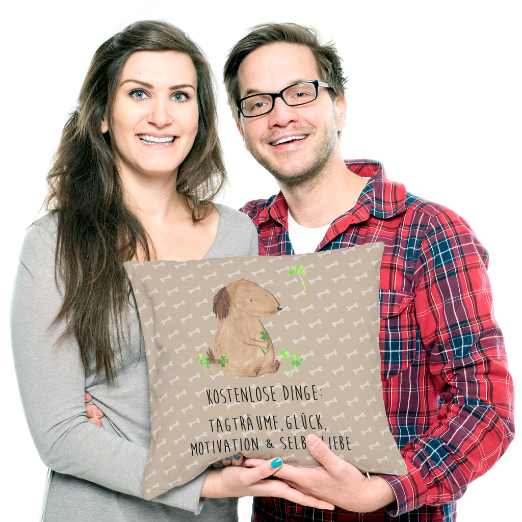 40x40 Kissen Hund Kleeblatt Kissenhülle, Kopfkissen, Sofakissen, Dekokissen, Motivkissen, Hund, Hundemotiv, Haustier, Hunderasse, Tierliebhaber, Hundebesitzer, Sprüche, Kleeblatt, Glück, Tagträume, Motivation, Neuanfang, Geschenk, Glücksbringer, Selbstliebe, Achtsamkeit