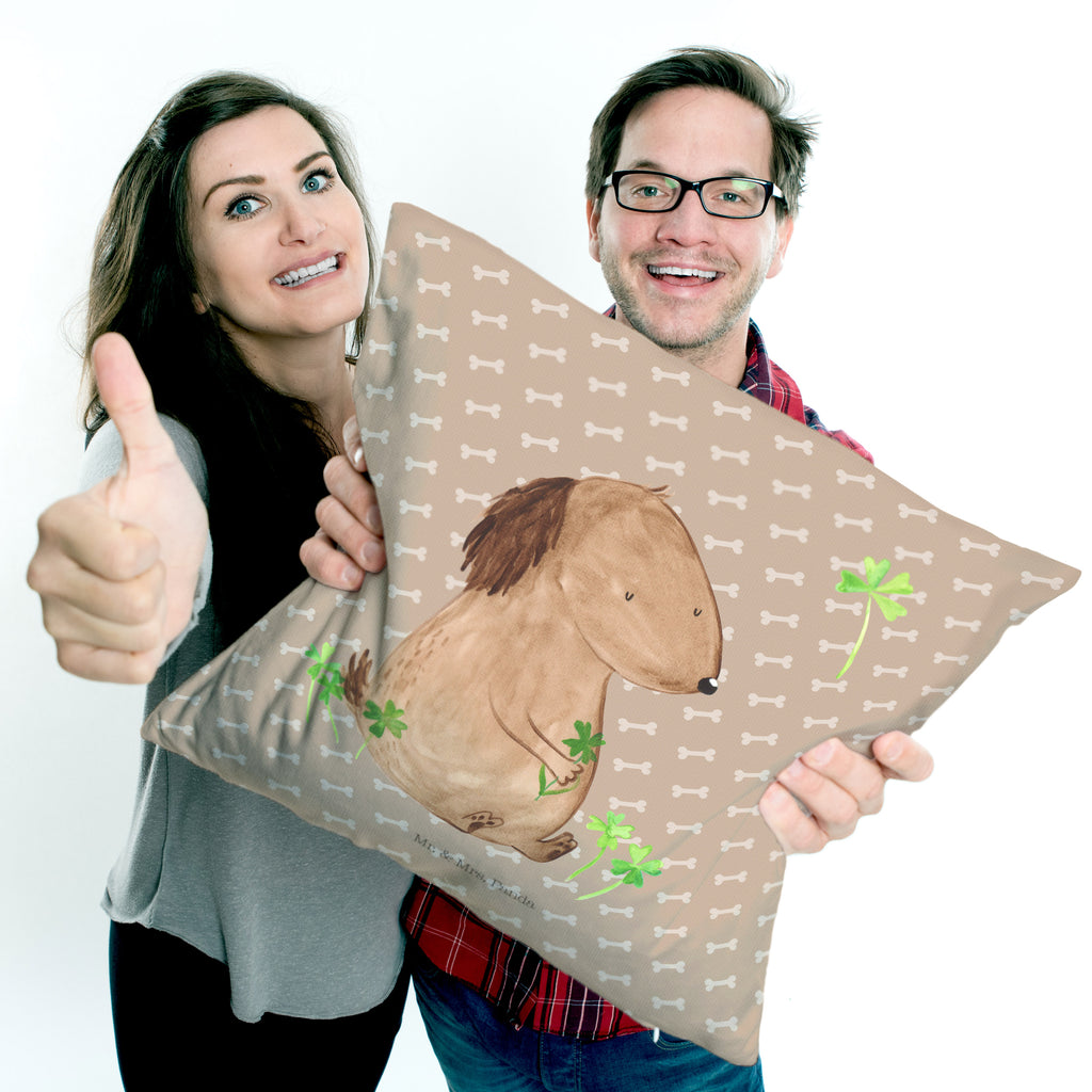 40x40 Kissen Hund Kleeblatt Kissenhülle, Kopfkissen, Sofakissen, Dekokissen, Motivkissen, Hund, Hundemotiv, Haustier, Hunderasse, Tierliebhaber, Hundebesitzer, Sprüche, Kleeblatt, Glück, Tagträume, Motivation, Neuanfang, Geschenk, Glücksbringer, Selbstliebe, Achtsamkeit