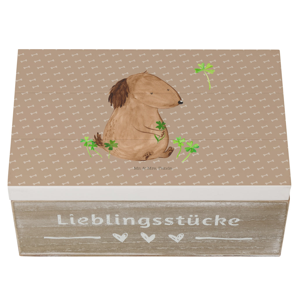 Holzkiste Hund Kleeblatt Holzkiste, Kiste, Schatzkiste, Truhe, Schatulle, XXL, Erinnerungsbox, Erinnerungskiste, Dekokiste, Aufbewahrungsbox, Hund, Hundemotiv, Haustier, Hunderasse, Tierliebhaber, Hundebesitzer, Sprüche, Kleeblatt, Glück, Tagträume, Motivation, Neuanfang, Geschenk, Glücksbringer, Selbstliebe, Achtsamkeit