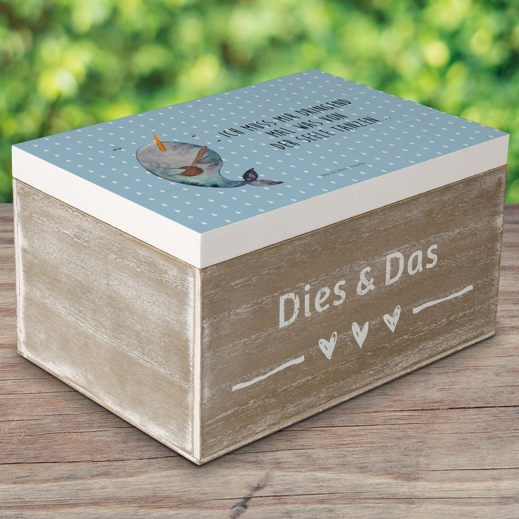 Holzkiste Narwal Gitarre Holzkiste, Kiste, Schatzkiste, Truhe, Schatulle, XXL, Erinnerungsbox, Erinnerungskiste, Dekokiste, Aufbewahrungsbox, Meerestiere, Meer, Urlaub, Narwal, Wal, Tanzen, Probleme, Problemlösung, Frust, Gespräche, Gitarre