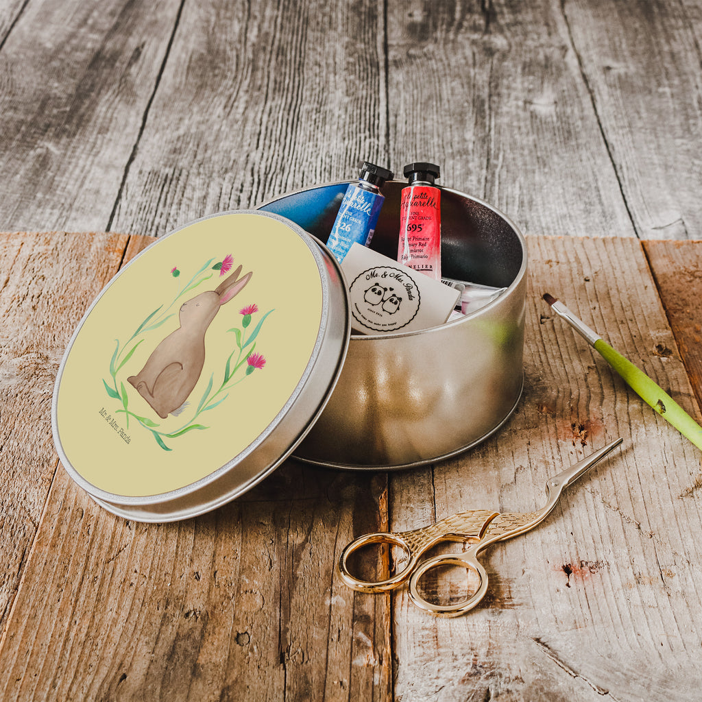 Blechdose rund Hase sitzend Metalldose, Keksdose, Dose, Vorratsdose, Geschenkbox, Ostern, Osterhase, Ostergeschenke, Osternest, Osterdeko, Geschenk zu Ostern, Frohe Ostern, Ostergrüße, Osterblume, Liebe, Grüße, Hase, Kaninchen