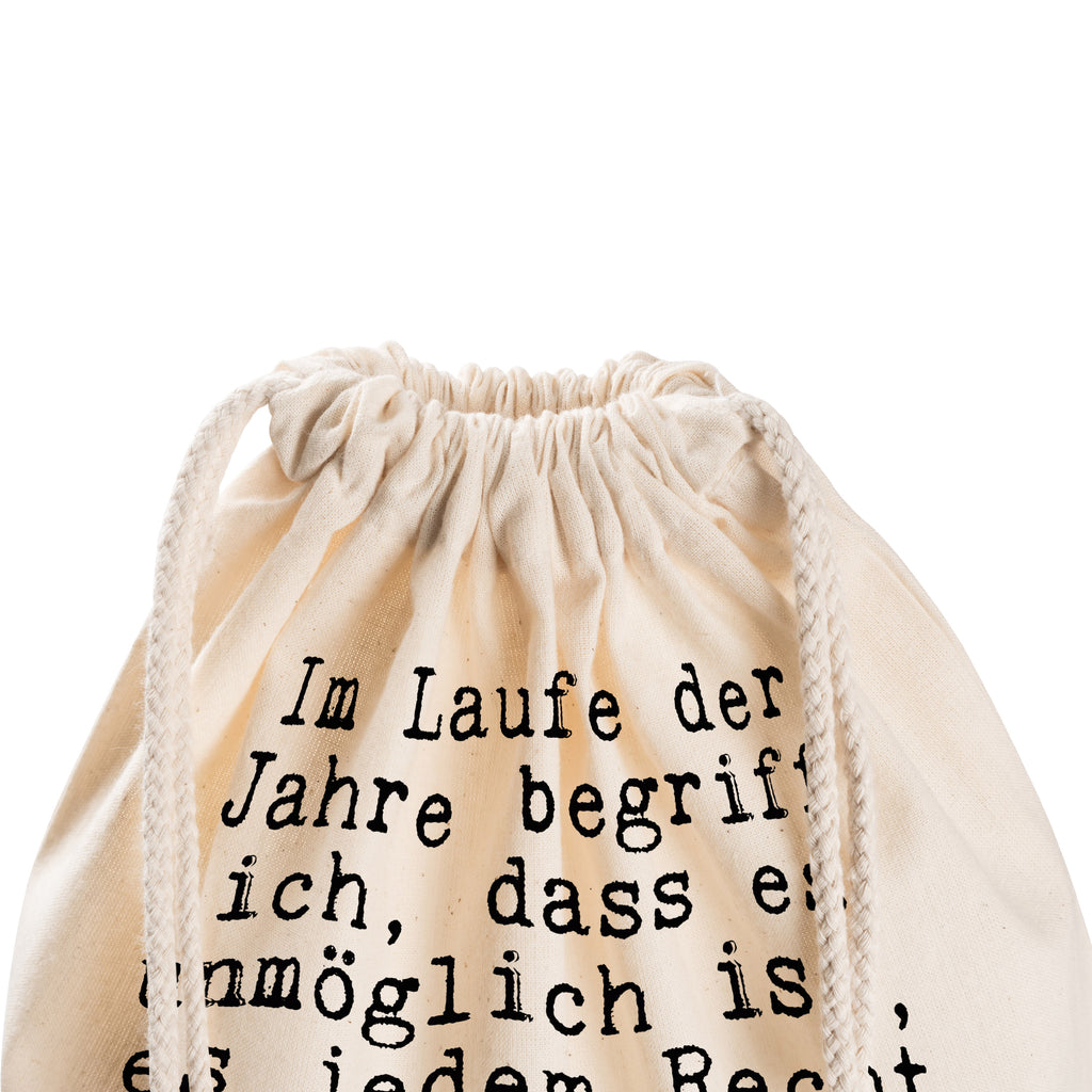 Sportbeutel Sprüche und Zitate Im Laufe der Jahre begriff ich, dass es unmöglich ist, es jedem Recht zu machen. Also entschied ich mich, jedem auf die Nerven zu gehen. Und ich liebe es! Sportbeutel, Turnbeutel, Beutel, Sporttasche, Tasche, Stoffbeutel, Sportbeutel Kinder, Spruch, Sprüche, lustig, Weisheiten, Zitate, Spruch Sprüche Weisheiten Zitate Lustig Weisheit Worte