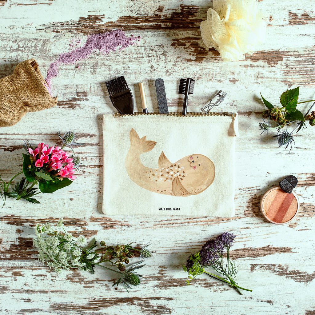 Schminktasche Robbe liegend Schminktasche, Kosmetiktasche, Kosmetikbeutel, Stiftemäppchen, Etui, Federmappe, Makeup, XXL, Schminketui, Kosmetiketui, Schlamperetui, Tiermotive, Gute Laune, lustige Sprüche, Tiere, Robbe, Robben, Seehund, Strand, Meerestier, Ostsee, Nordsee, Lachen, Freude