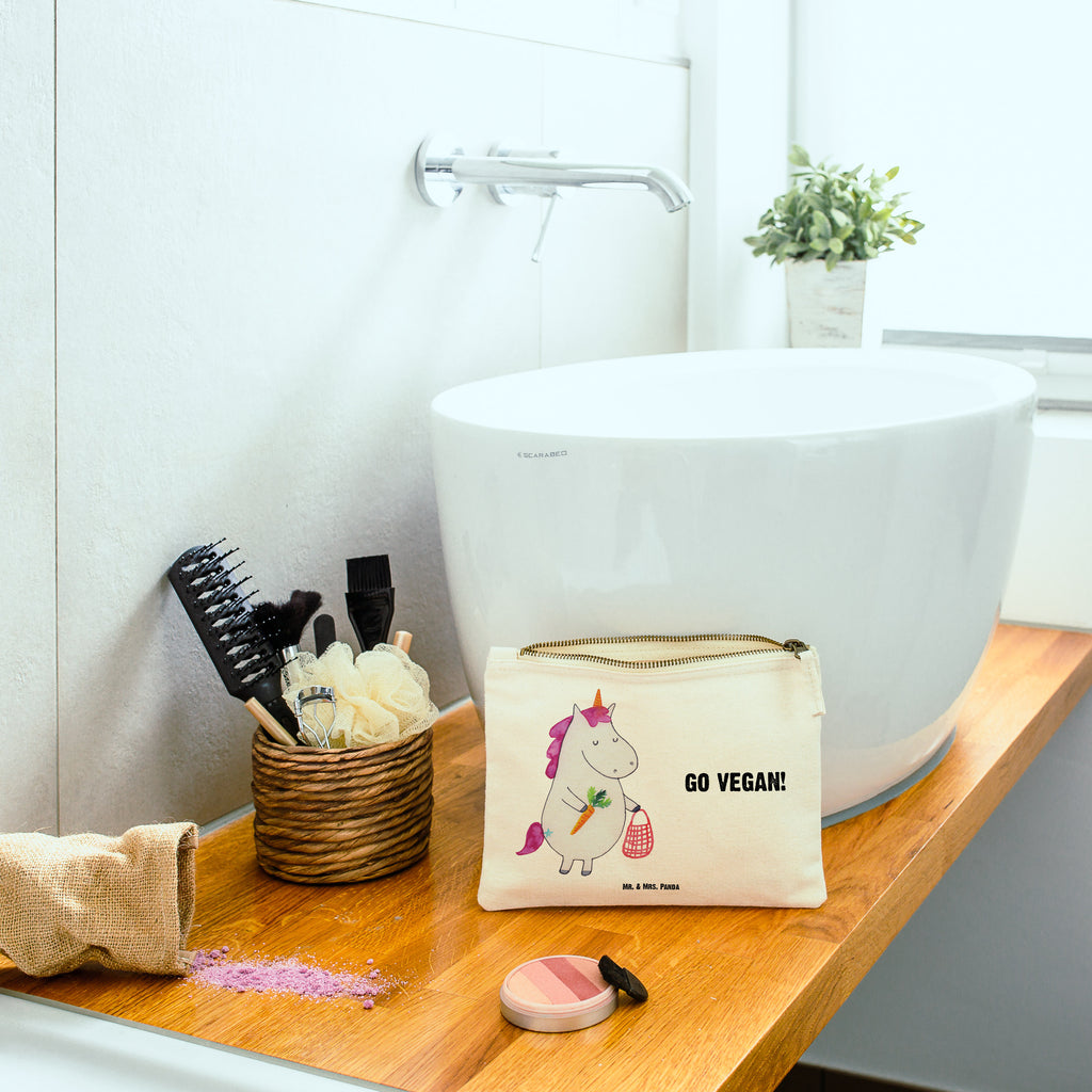 Schminktasche Einhorn Vegan Schminktasche, Kosmetiktasche, Kosmetikbeutel, Stiftemäppchen, Etui, Federmappe, Makeup, XXL, Schminketui, Kosmetiketui, Schlamperetui, Einhorn, Einhörner, Einhorn Deko, Pegasus, Unicorn, vegan, Gesund leben, Vegetariar, Rohkost, Gesund essen, Veganismus, Veganer