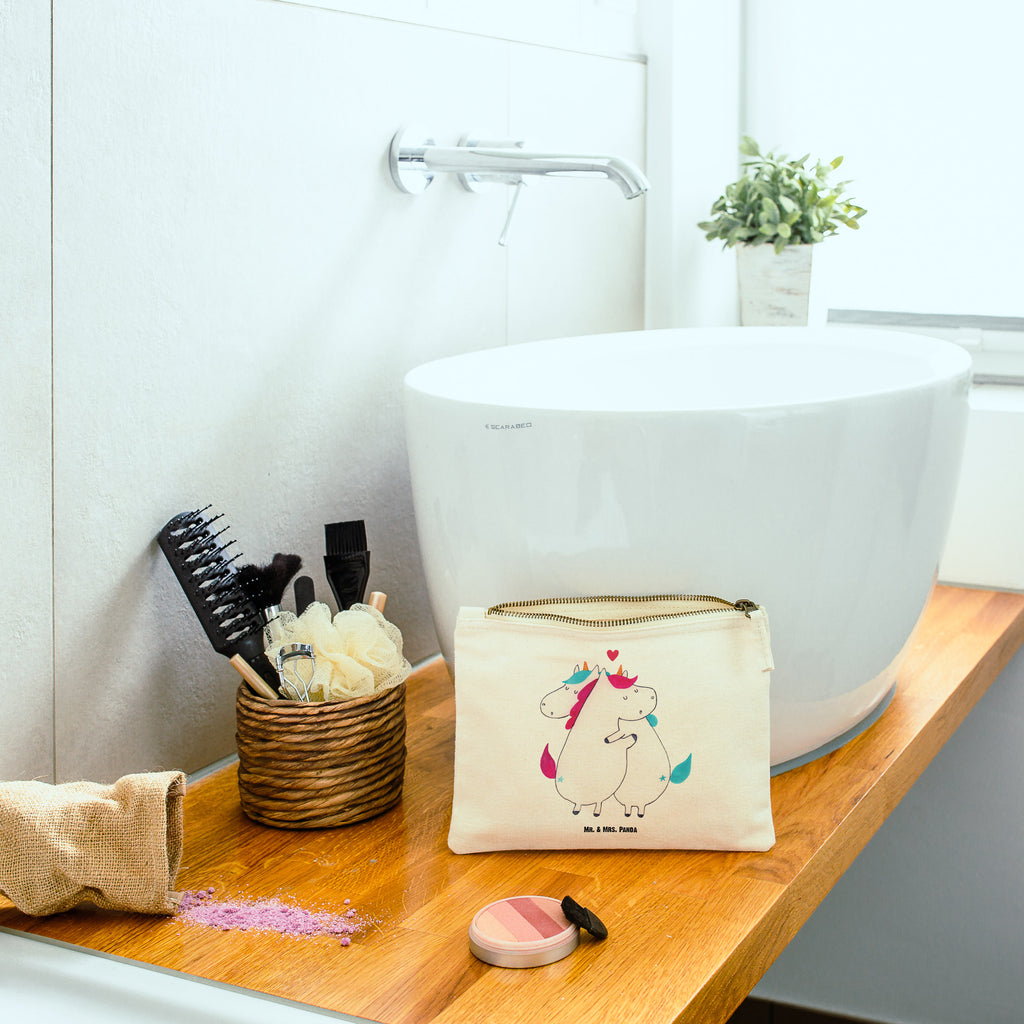 Schminktasche Einhorn Mitteilung Schminktasche, Kosmetiktasche, Kosmetikbeutel, Stiftemäppchen, Etui, Federmappe, Makeup, XXL, Schminketui, Kosmetiketui, Schlamperetui, Einhorn, Einhörner, Einhorn Deko, Pegasus, Unicorn, Valentinstag, Valentine, Liebe, Geschenk, Partner, Ehe, lustig, witzig, Spruch