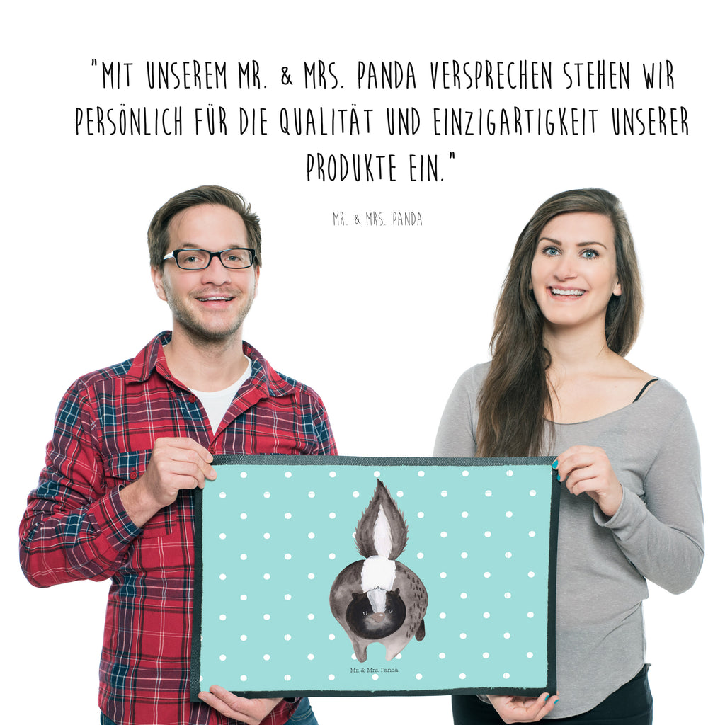 Fußmatte Stinktier Angriff Stinktier, Skunk, Wildtier, Raubtier, Stinker, Stinki, wütend, Drohung Türvorleger, Schmutzmatte, Fußabtreter, Matte, Schmutzfänger, Fußabstreifer, Schmutzfangmatte, Türmatte, Motivfußmatte,  Haustürmatte, Vorleger  Stinktier, Skunk