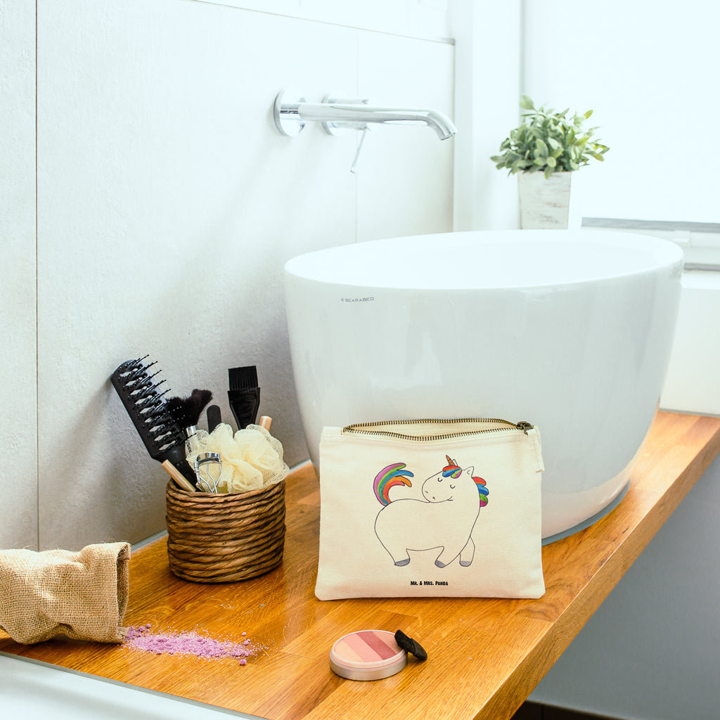 Schminktasche Einhorn stolzierend Schminktasche, Kosmetiktasche, Kosmetikbeutel, Stiftemäppchen, Etui, Federmappe, Makeup, XXL, Schminketui, Kosmetiketui, Schlamperetui, Einhorn, Einhörner, Einhorn Deko, Pegasus, Unicorn, stolz, anders, bunt, Pferd, Reiter, Reiten, Freundin, Geschenk