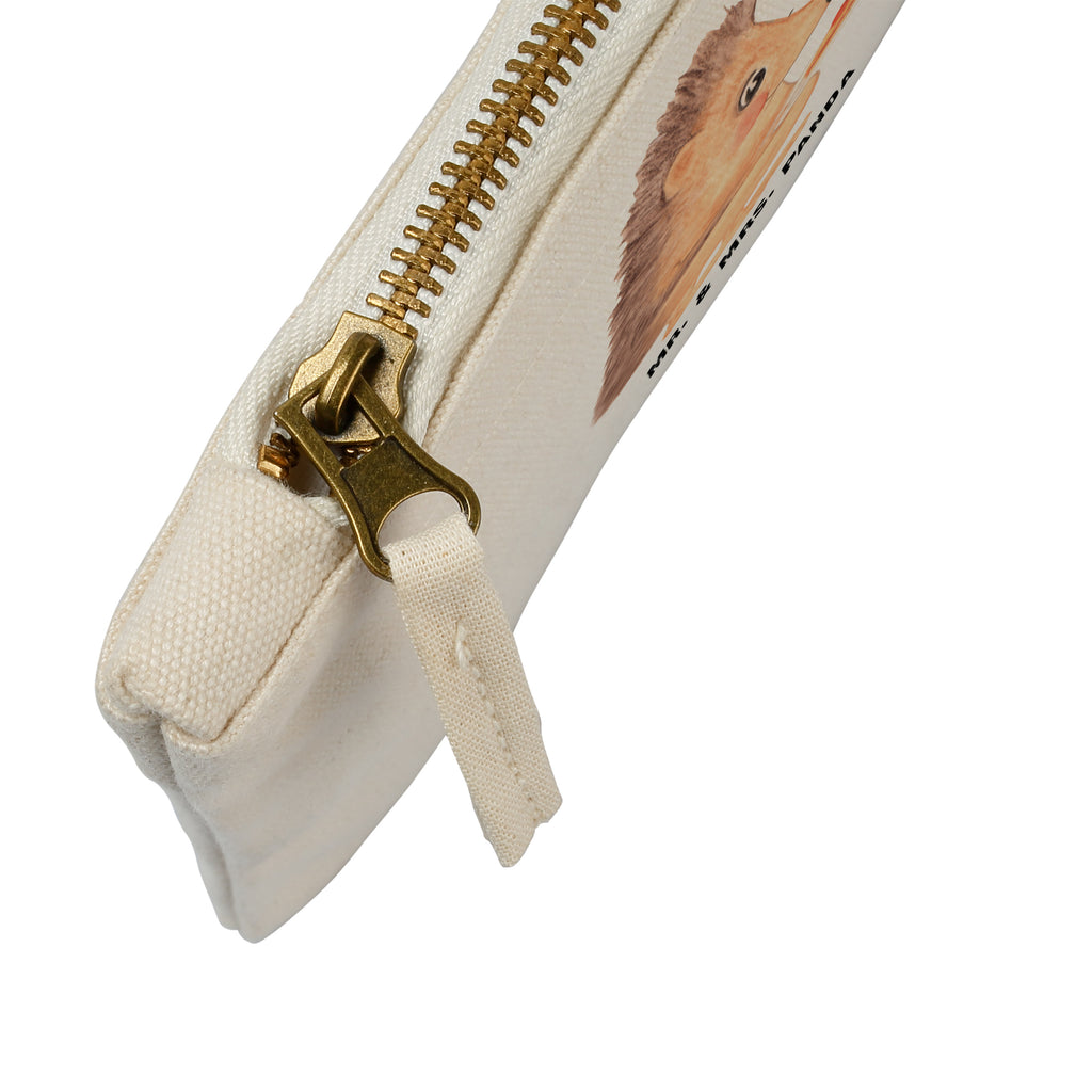 Schminktasche Igel mit Kuchenstück Schminktasche, Kosmetiktasche, Kosmetikbeutel, Stiftemäppchen, Etui, Federmappe, Makeup, XXL, Schminketui, Kosmetiketui, Schlamperetui, Tiermotive, Gute Laune, lustige Sprüche, Tiere, Igel, Essen Spruch, Kuchen, Backen Geschenk, Kuchen backen, Einladung Party, Geburtstagskuchen, Torte