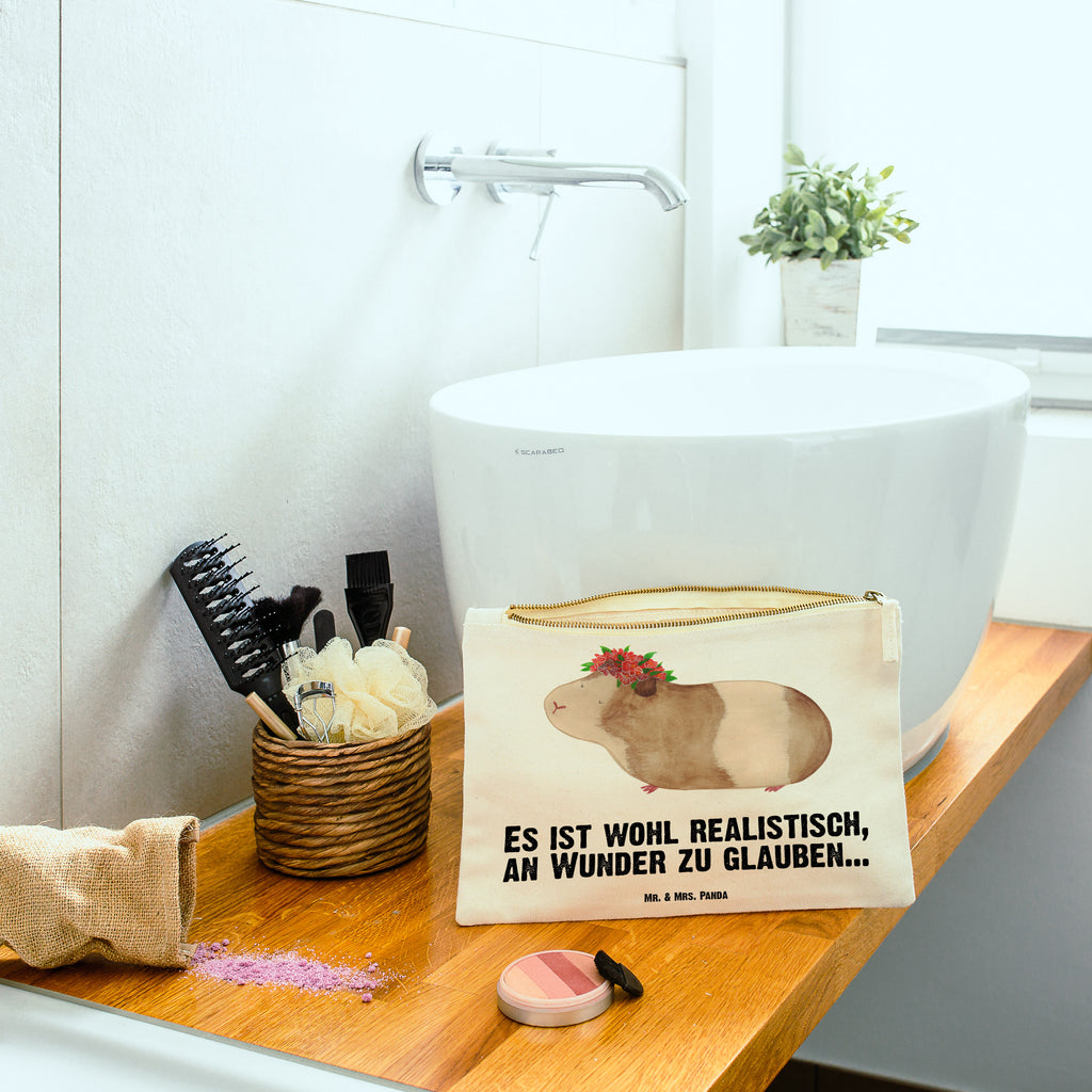 Schminktasche Meerschweinchen weise Schminktasche, Kosmetiktasche, Kosmetikbeutel, Stiftemäppchen, Etui, Federmappe, Makeup, XXL, Schminketui, Kosmetiketui, Schlamperetui, Tiermotive, Gute Laune, lustige Sprüche, Tiere, Meerschweinchen, Meerie, Meeries, Wunder, Blumenkind, Realität, Spruch, Weisheit, Motivation, Wunderland