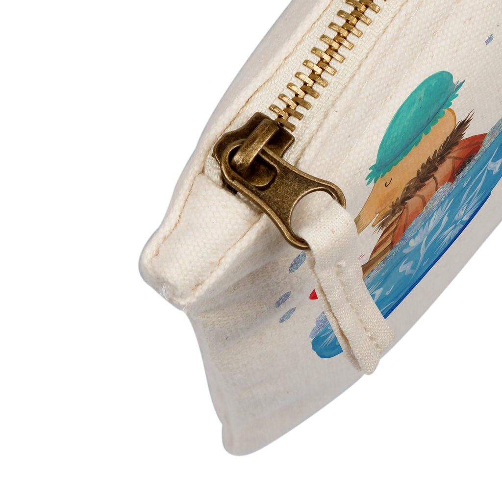 Schminktasche Nachtfalter Schaumbad Schminktasche, Kosmetiktasche, Kosmetikbeutel, Stiftemäppchen, Etui, Federmappe, Makeup, XXL, Schminketui, Kosmetiketui, Schlamperetui, Tiermotive, Gute Laune, lustige Sprüche, Tiere, Nachtfalter, Schaumbad, Badezimmer, Bad, WC, Badezimmerdeko, Baden, Tasse, Träumen, verträumt, Ziele, Zeitmanagement