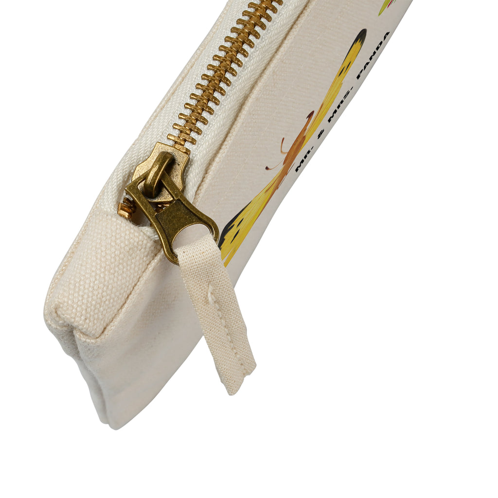 Schminktasche Raupe & Schmetterling Schminktasche, Kosmetiktasche, Kosmetikbeutel, Stiftemäppchen, Etui, Federmappe, Makeup, XXL, Schminketui, Kosmetiketui, Schlamperetui, Tiermotive, Gute Laune, lustige Sprüche, Tiere, Raupe, Schmetterling, Zitronenfalter, Entwicklung, Erwachsen werden, Kokon, Hut, Hütchen, Schönheit, Aufwachsen