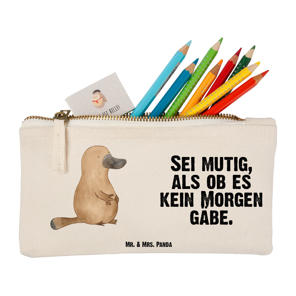Schminktasche Schnabeltier mutig Schminktasche, Kosmetiktasche, Kosmetikbeutel, Stiftemäppchen, Etui, Federmappe, Makeup, XXL, Schminketui, Kosmetiketui, Schlamperetui, Meerestiere, Meer, Urlaub, Schnabeltier, Mut, mutig, Lebensweisheit, Schnabeltiere, Motivation, Training, Büro, Arbeit, Neuanfang, Neustart, Weltreise, Raodtrip