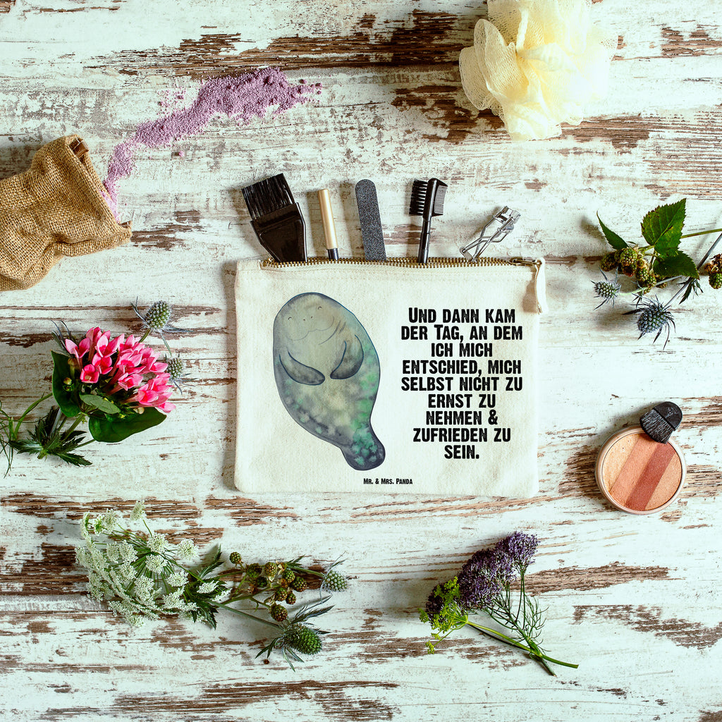 Schminktasche Seekuh happy Schminktasche, Kosmetiktasche, Kosmetikbeutel, Stiftemäppchen, Etui, Federmappe, Makeup, XXL, Schminketui, Kosmetiketui, Schlamperetui, Meerestiere, Meer, Urlaub, Seekuh, Seekühe, Selbstliebe, Respekt, Neuanfang, Neustart, Achtsamkeit, Zufrieden, Liebeskummer, Freundin