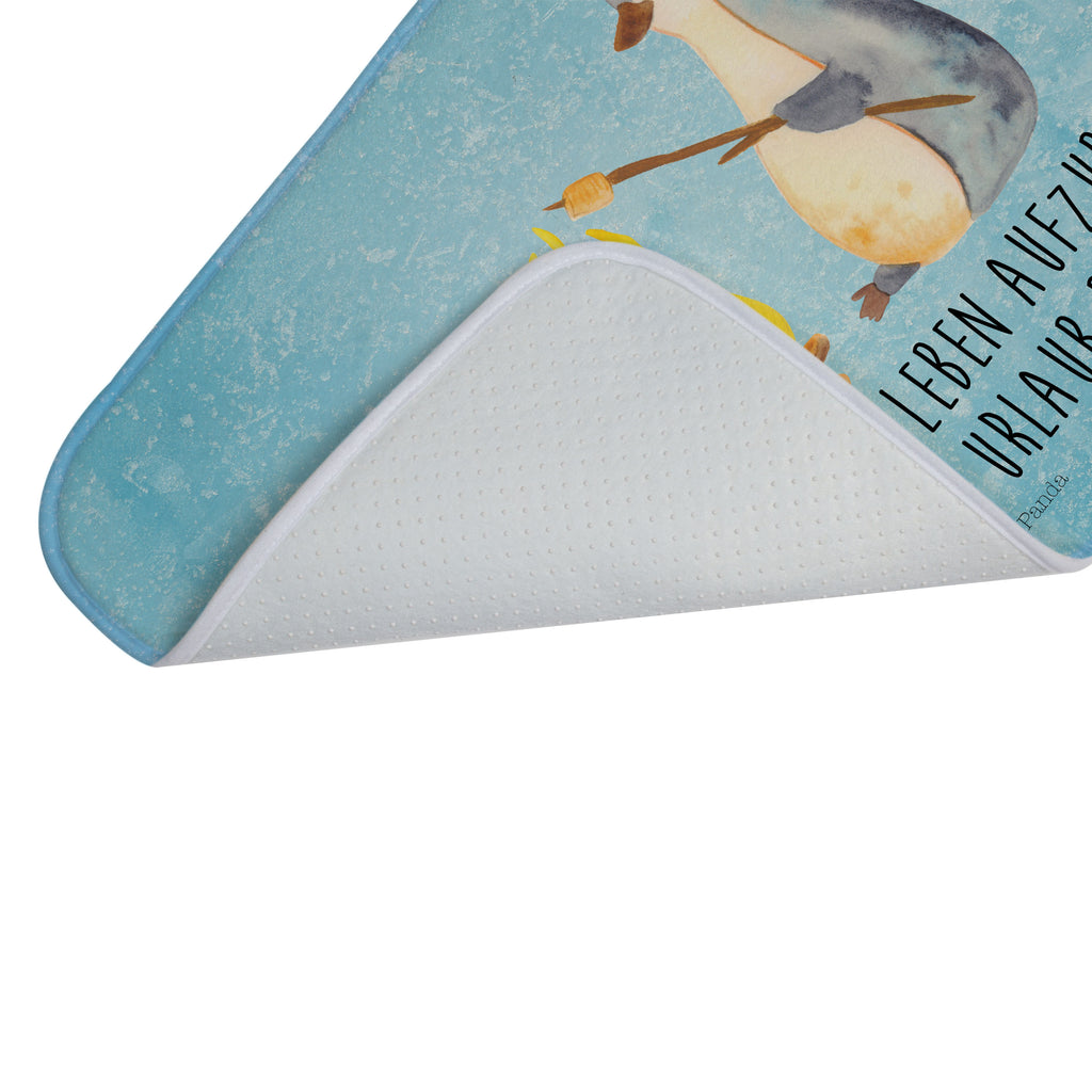 Badvorleger Pinguin Lagerfeuer Badematte, Badteppich, Duschvorleger, Badezimmerteppich, Badezimmermatte, Badvorleger, Duschmatte, Duschteppich, Pinguin, Maus, Pinguine, Lagerfeuer, Leben, Arbeit, Job, Motivation, Büro, Büroalltag, Lebensspruch, Lebensmotivation, Neustart, Liebe, grillen, Feuer, Marshmallows