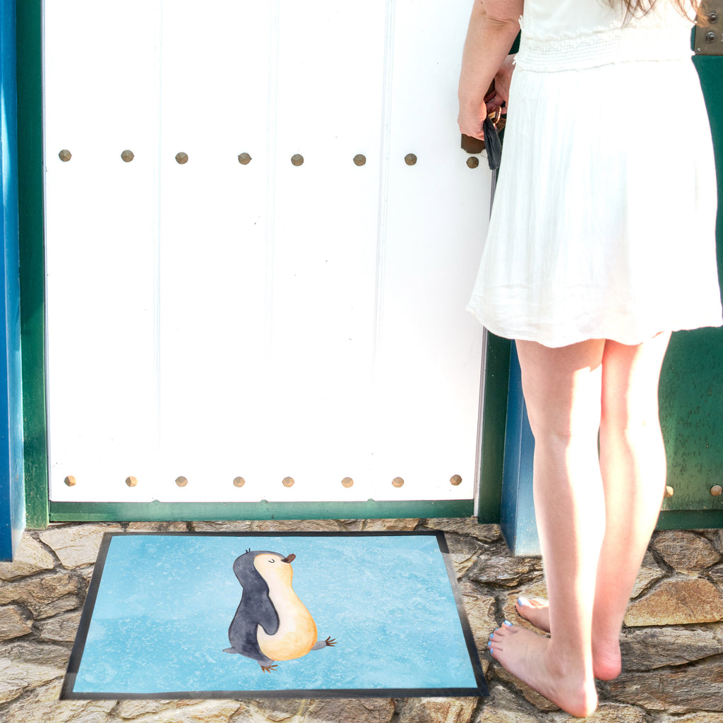 Fußmatte Pinguin marschierend Türvorleger, Schmutzmatte, Fußabtreter, Matte, Schmutzfänger, Fußabstreifer, Schmutzfangmatte, Türmatte, Motivfußmatte, Haustürmatte, Vorleger, Pinguin, Pinguine, Frühaufsteher, Langschläfer, Bruder, Schwester, Familie