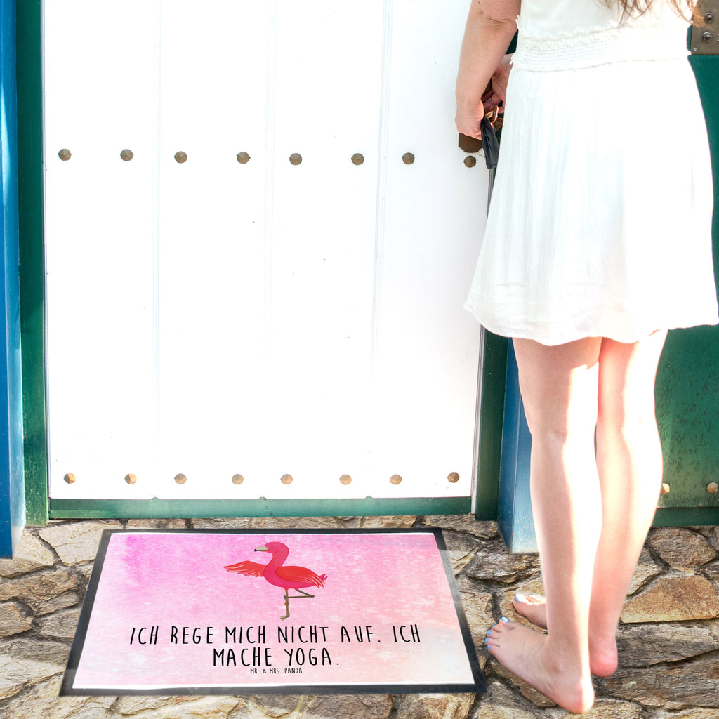 Fußmatte Flamingo Yoga Flamingo, Vogel, Yoga, Namaste, Achtsamkeit, Yoga-Übung, Entspannung, Ärger, Aufregen, Tiefenentspannung Türvorleger, Schmutzmatte, Fußabtreter, Matte, Schmutzfänger, Fußabstreifer, Schmutzfangmatte, Türmatte, Motivfußmatte,  Haustürmatte, Vorleger  Flamingo