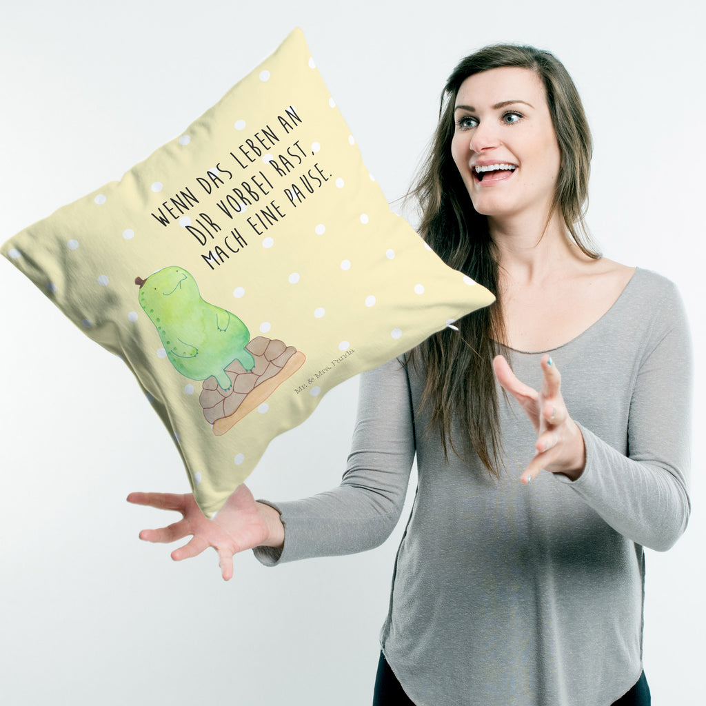40x40 Kissen Schildkröte pausiert Kissenhülle, Kopfkissen, Sofakissen, Dekokissen, Motivkissen, Schildkröte, Achtsamkeit, Entschleunigen, achtsam