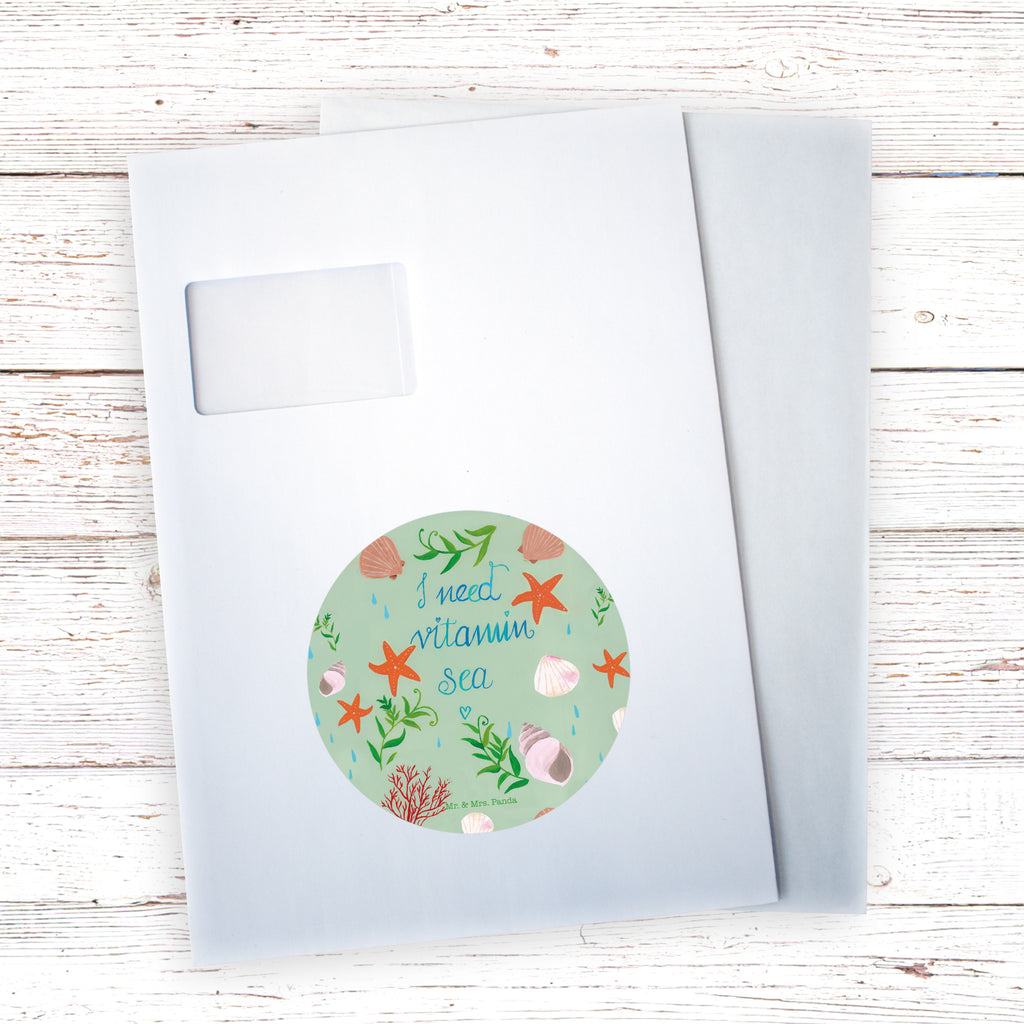 120mm Rund Aufkleber Vitamin Sea Sticker, Aufkleber, Etikett, Kinder, rund, Blumen Deko, Frühlings Deko, Sommer Deko, Dekoration, positive Botschaft, Naturliebhaber, Outdoor, Natur, Abenteuer, Vitamin Sea, See, Schwimmen Spruch, Schwimmer Geschenk, Strand Urlaub, Wasserratte Geschenk, Urlaub am Meer