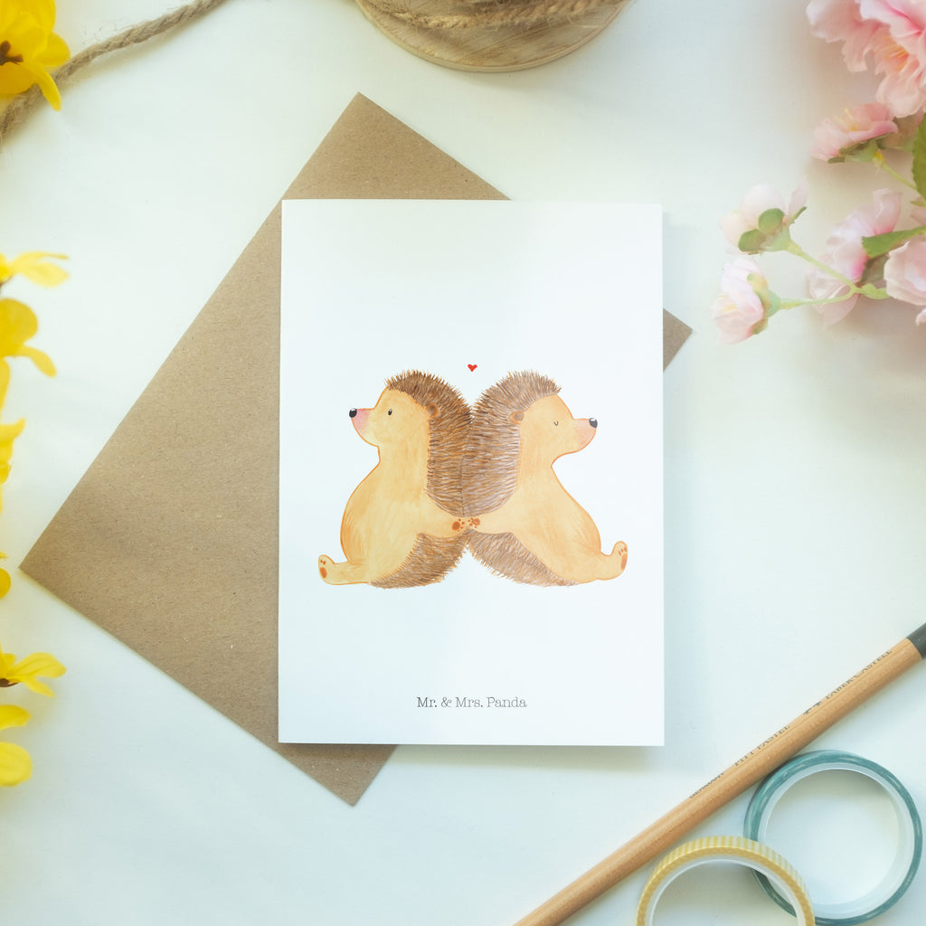 Grußkarte Igel händchenhaltend Klappkarte, Einladungskarte, Glückwunschkarte, Hochzeitskarte, Geburtstagskarte, Karte, Liebe, Partner, Freund, Freundin, Ehemann, Ehefrau, Heiraten, Verlobung, Heiratsantrag, Liebesgeschenk, Jahrestag, Hocheitstag, Igel, Igelliebe, Hand in Hand, Liebesbeweis, große Liebe, Liebesbotschaft, Hochzeit, Lieblingsmensch, Gemeinsamkeit, Love, Geschenk für zwei