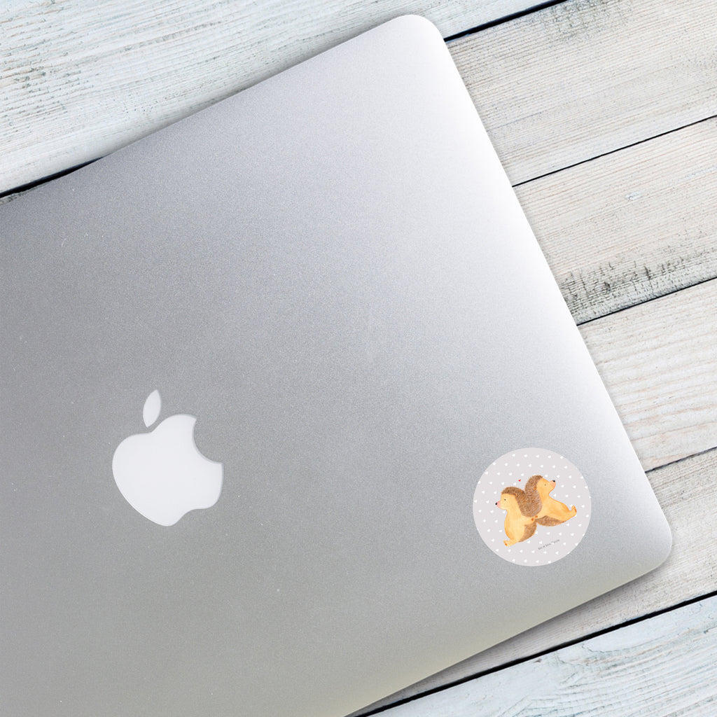 40mm Rund Aufkleber Igel händchenhaltend Sticker, Aufkleber, Etikett, Liebe, Partner, Freund, Freundin, Ehemann, Ehefrau, Heiraten, Verlobung, Heiratsantrag, Liebesgeschenk, Jahrestag, Hocheitstag, Igel, Igelliebe, Hand in Hand, Liebesbeweis, große Liebe, Liebesbotschaft, Hochzeit, Lieblingsmensch, Gemeinsamkeit, Love, Geschenk für zwei