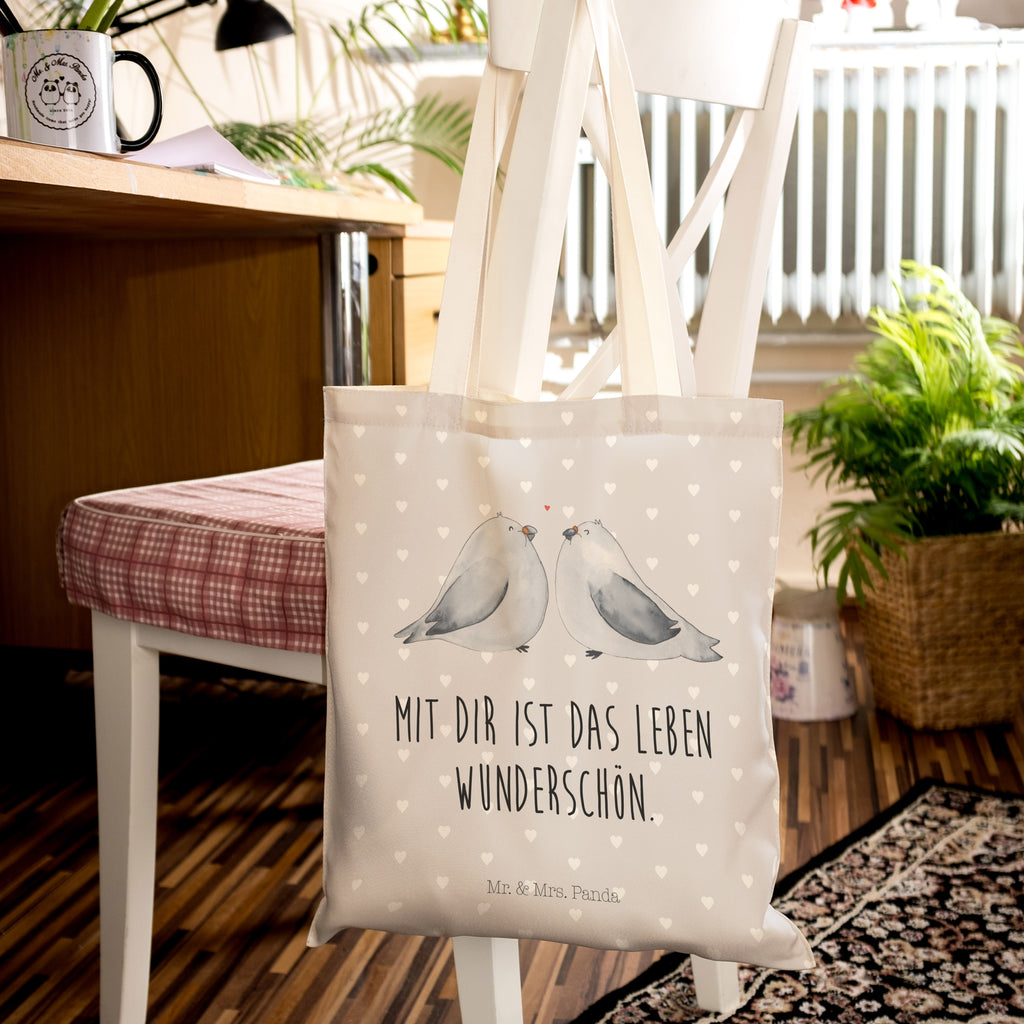 Einkaufstasche Turteltauben Liebe Tragetasche, Tasche, Beutel, Stofftasche, Baumwolltasche, Umhängetasche, Shopper, Liebe, Partner, Freund, Freundin, Ehemann, Ehefrau, Heiraten, Verlobung, Heiratsantrag, Liebesgeschenk, Jahrestag, Hocheitstag, Turteltauben, Turteltäubchen, Tauben, Verliebt, Verlobt, Verheiratet, Geschenk Freundin, Geschenk Freund, Liebesbeweis, Hochzeitstag, Geschenk Hochzeit