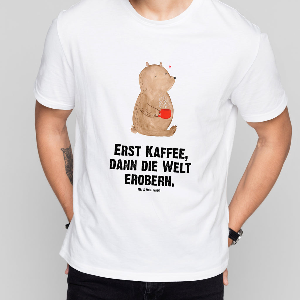Größe M T-Shirt Bär Kaffee T-Shirt, Shirt, Tshirt, Lustiges T-Shirt, T-Shirt mit Spruch, Party, Junggesellenabschied, Jubiläum, Geburstag, Herrn, Damen, Männer, Frauen, Schlafshirt, Nachthemd, Sprüche, Bär, Teddy, Teddybär, Kaffee, Coffee, Bären, guten Morgen, Morgenroutine, Welt erobern, Welt retten, Motivation
