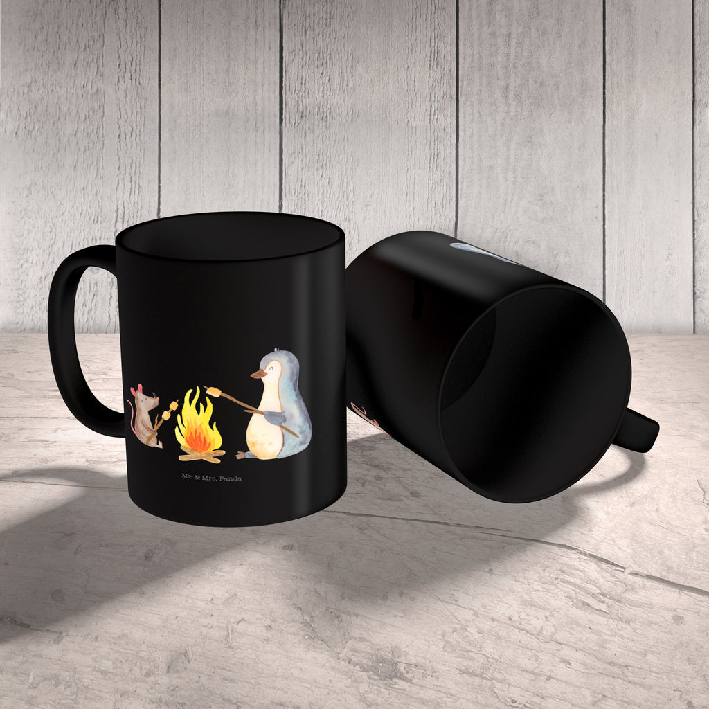 Tasse Pinguin Lagerfeuer Pinguin, Maus, Pinguine, Lagerfeuer, Leben, Arbeit, Job, Motivation, Büro, Büroalltag, Lebensspruch, Lebensmotivation, Neustart, Liebe, grillen, Feuer, Marshmallows Becher, Kaffeetasse, Kaffeebecher, Tee, Frühstück, Büro  Pinguin