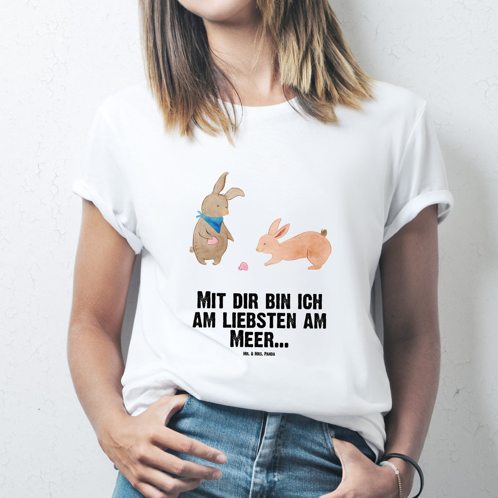 Größe S T-Shirt Hasen Muschel T-Shirt, Shirt, Tshirt, Lustiges T-Shirt, T-Shirt mit Spruch, Party, Junggesellenabschied, Jubiläum, Geburstag, Herrn, Damen, Männer, Frauen, Schlafshirt, Nachthemd, Sprüche, Familie, Vatertag, Muttertag, Bruder, Schwester, Mama, Papa, Oma, Opa, Hasen, beste Freundin, Freundin, Freundinnen, best friends, BFF, Muscheln sammeln, Muscheln, Meer
