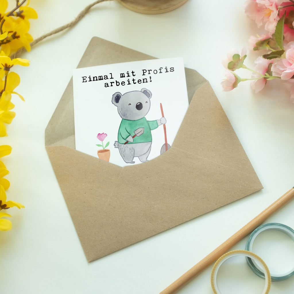 Grußkarte Garten- und Landschaftsbauer aus Leidenschaft Klappkarte, Einladungskarte, Glückwunschkarte, Hochzeitskarte, Geburtstagskarte, Karte, Beruf, Ausbildung, Jubiläum, Abschied, Rente, Kollege, Kollegin, Geschenk, Schenken, Arbeitskollege, Mitarbeiter, Firma, Danke, Dankeschön, Gärtner, Gartenplaner, Gärtnerei, Gartenbau, Hobbygärtner, Garten- und Landschaftsbauer