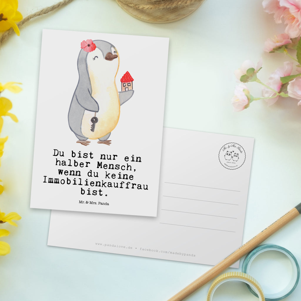 Postkarte Immobilienkauffrau mit Herz Geschenkkarte, Grußkarte, Karte, Einladung, Ansichtskarte, Geburtstagskarte, Einladungskarte, Dankeskarte, Beruf, Ausbildung, Jubiläum, Abschied, Rente, Kollege, Kollegin, Geschenk, Schenken, Arbeitskollege, Mitarbeiter, Firma, Danke, Dankeschön, Immobilienmaklerin, Immobilienhändlerin, Immobilienkauffrau, Immobilienbüro