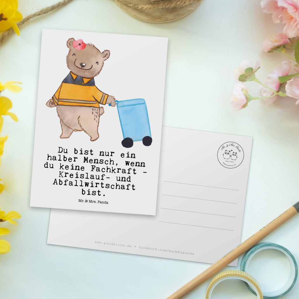 Postkarte Fachkraft - Kreislauf- und Abfallwirtschaft mit Herz Geschenkkarte, Grußkarte, Karte, Einladung, Ansichtskarte, Geburtstagskarte, Einladungskarte, Dankeskarte, Beruf, Ausbildung, Jubiläum, Abschied, Rente, Kollege, Kollegin, Geschenk, Schenken, Arbeitskollege, Mitarbeiter, Firma, Danke, Dankeschön, Müllwerker, Fachkraft Kreislauf- und Abfallwirtschaft, Müllentsorger, Kehrichtmann, Müllmann, Müllfahrer