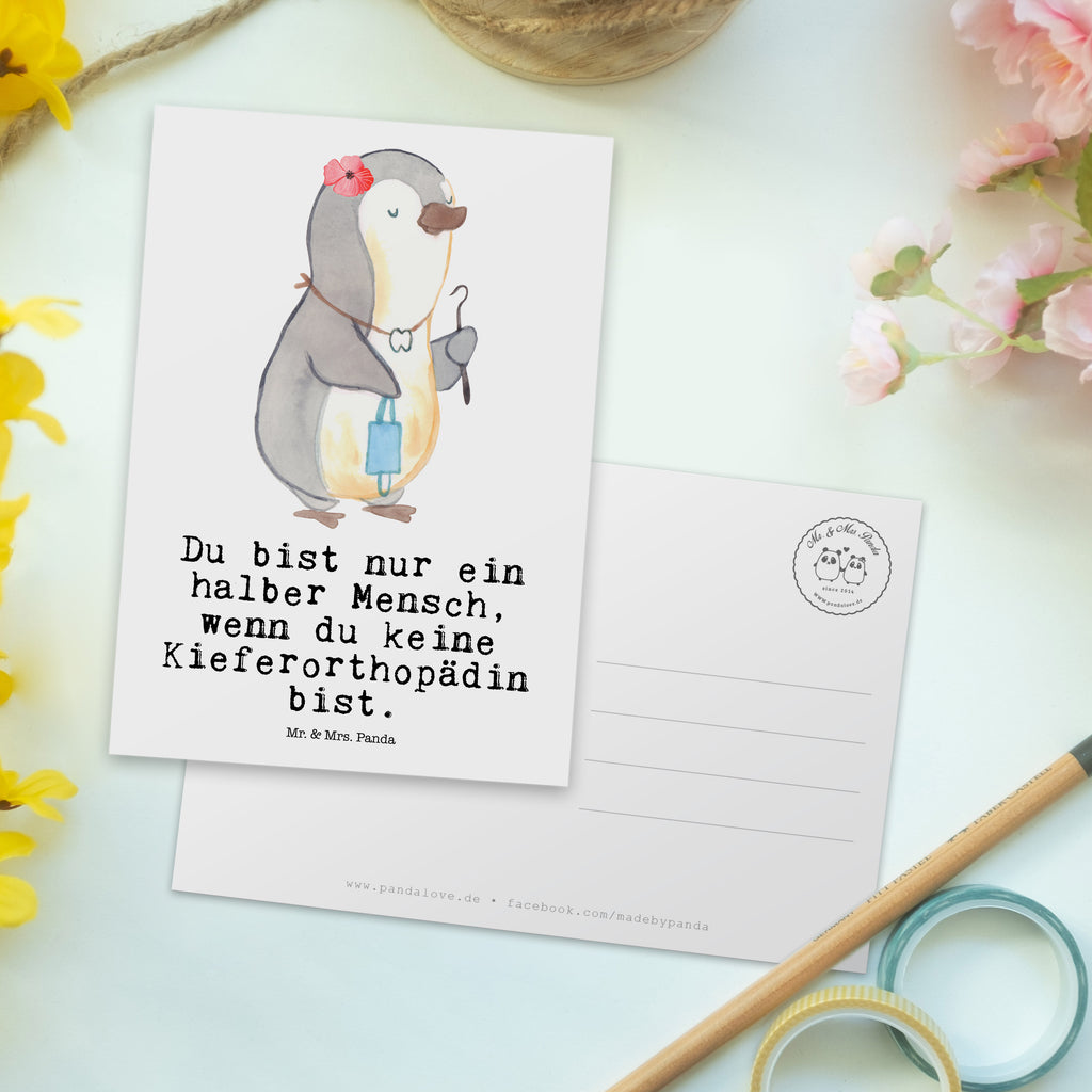 Postkarte Kieferorthopädin mit Herz Geschenkkarte, Grußkarte, Karte, Einladung, Ansichtskarte, Geburtstagskarte, Einladungskarte, Dankeskarte, Beruf, Ausbildung, Jubiläum, Abschied, Rente, Kollege, Kollegin, Geschenk, Schenken, Arbeitskollege, Mitarbeiter, Firma, Danke, Dankeschön